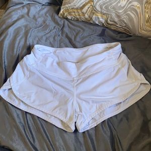 Lululemon hottie hot size 4 shorts - 4” white